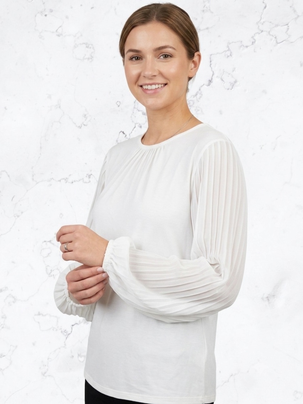 TALBOTS Pleated Sleeve Crewneck Top Modern Classic White Balloon Sleeve Size L